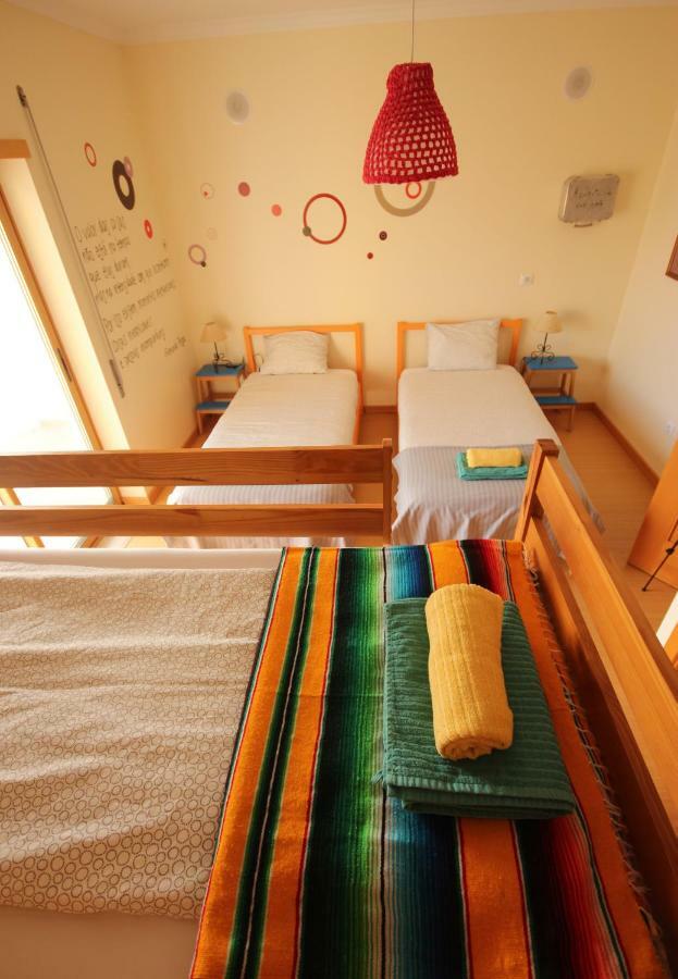 Surf House Baleal Bed and Breakfast Esterno foto