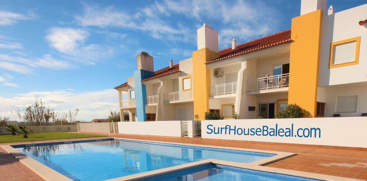 Surf House Baleal Bed and Breakfast Esterno foto