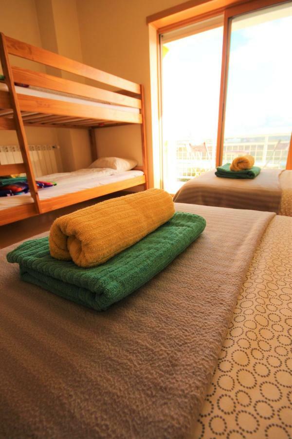 Surf House Baleal Bed and Breakfast Esterno foto